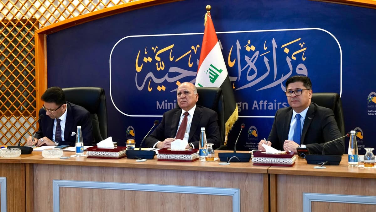 Fuad Hussein: Chairs Iraq’s delegation at the 165th session of the Arab League Council and affirms commitment to state sovereignty and rejection of escalation