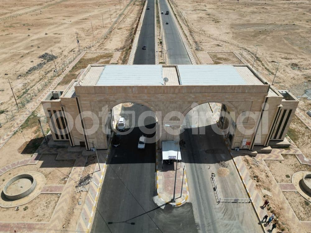 Aerial shot of Haditha city gate