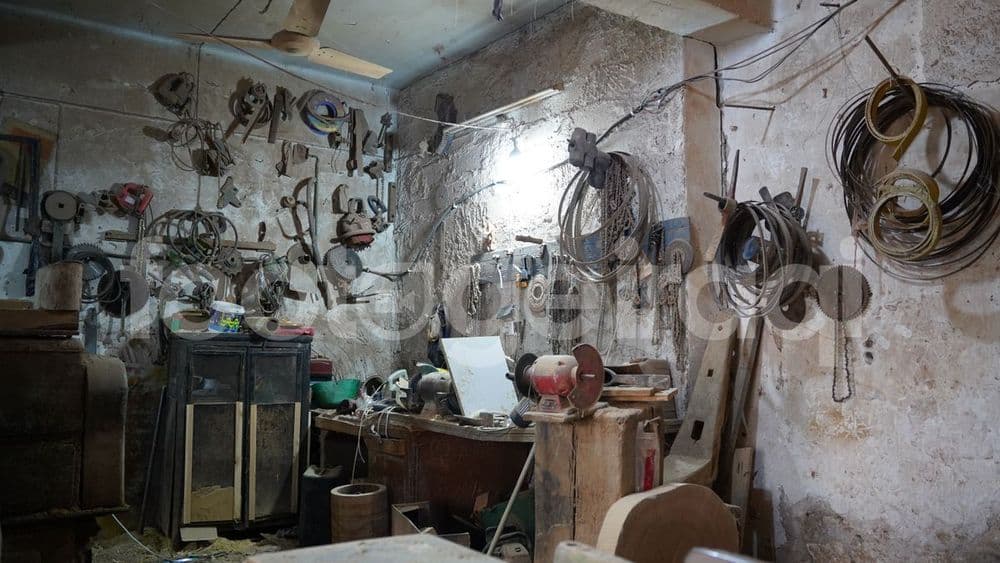 carpentry shop
