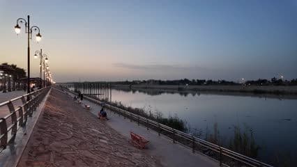 Najaf Corniche Walkway
