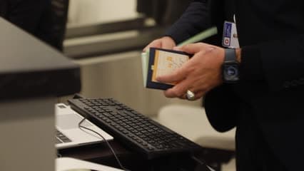 مطار الموصل , حجز تذاكر , مسافرين