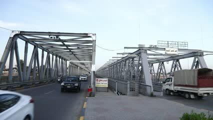 جسر الموصل القديم , سايدين