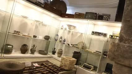 Heritage House, Lanterns