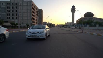 Great Mosque of Al Anbar, streets, cars