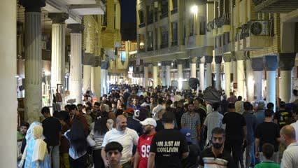 زوار شارع المتنبي , بغداد