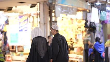 Al-Rasoul Street, Najaf, clerics, markets