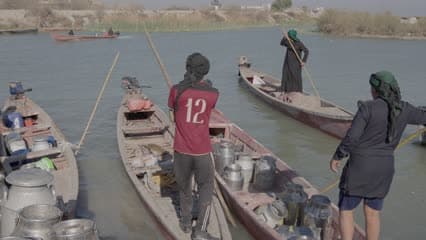 اهوار الجبايش , حياة يومية , قوارب