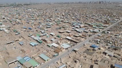Wadi al-Salam Cemetery, aerial view of the graves
