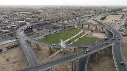 Al Zahra Bridges, Cars and Trucks
