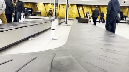 مطار بغداد الدولي , شريط الحقائب