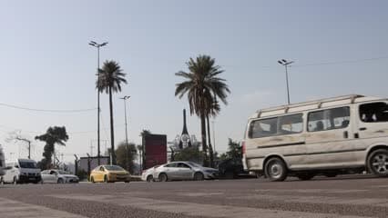 Cars, intersections, Baghdad, Al-Mansour district