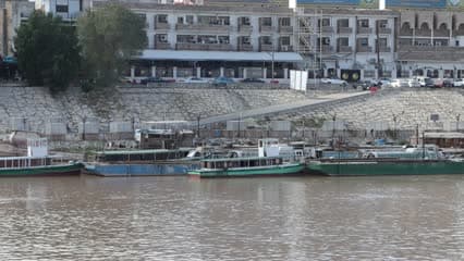 Dijlah River, boats