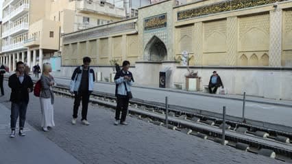 Al-Rashid Street, visitors, tourists