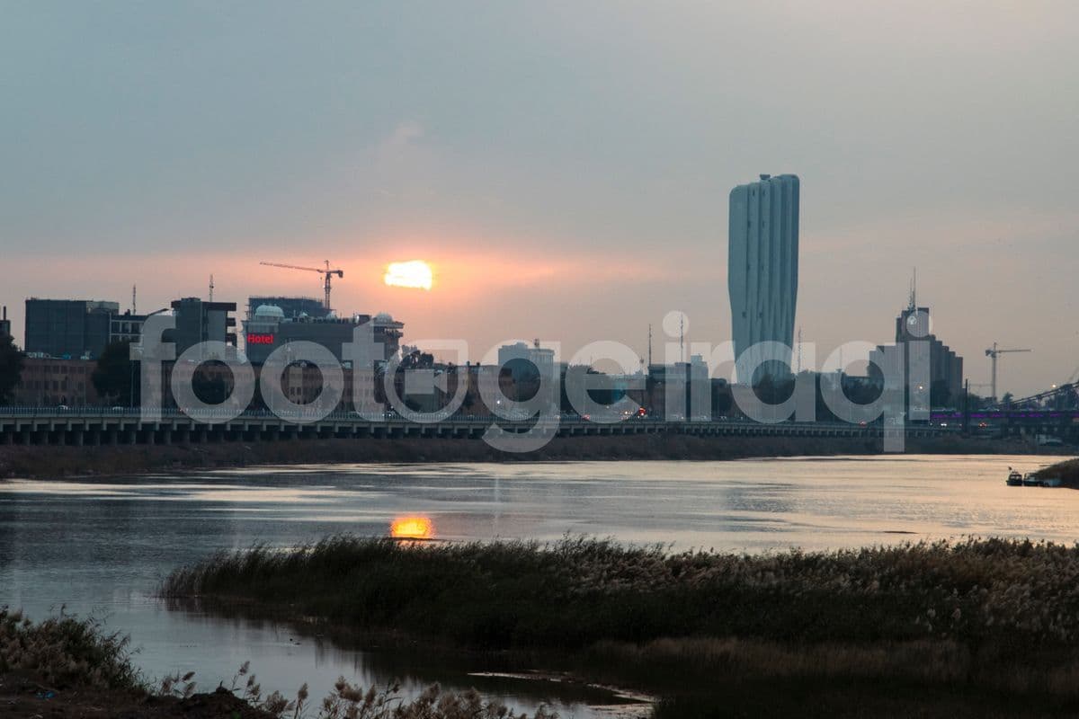 نهر دجلة , البنك المركزي العراقي , غروب الشمس