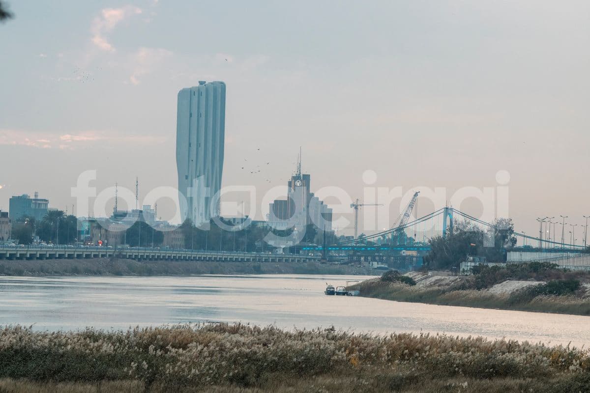 البنك المركزي العراقي, زها حديد , غروب الشمس