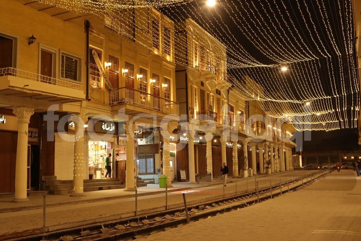 مباني شارع الرشيد , ليلاً