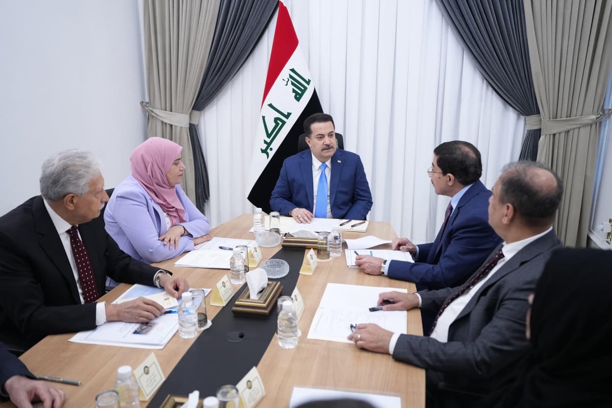 Al-Sudani chairs a meeting to activate procedures for financing industrial initiative projects.