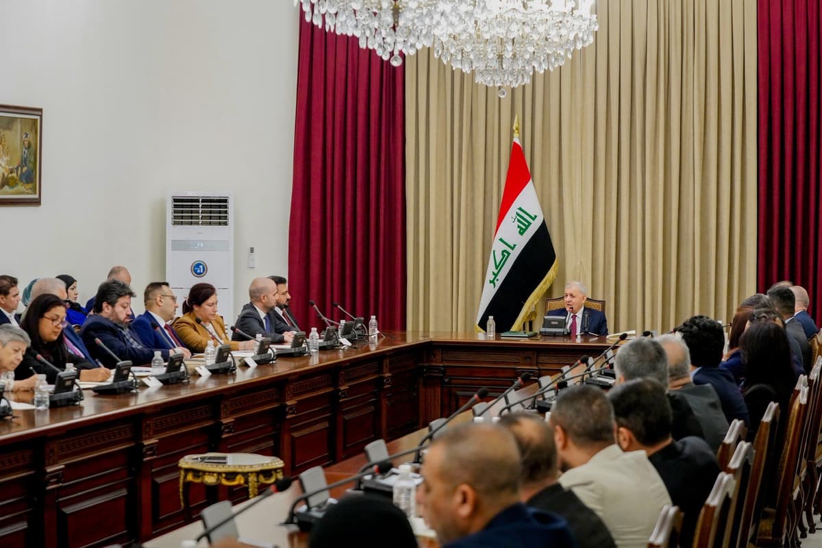 Ashraf Al-Dahhan emphasizes the importance of national monitoring of elections to ensure their integrity during his participation in a panel discussion on election observation held in the presence of the President of the Republic.