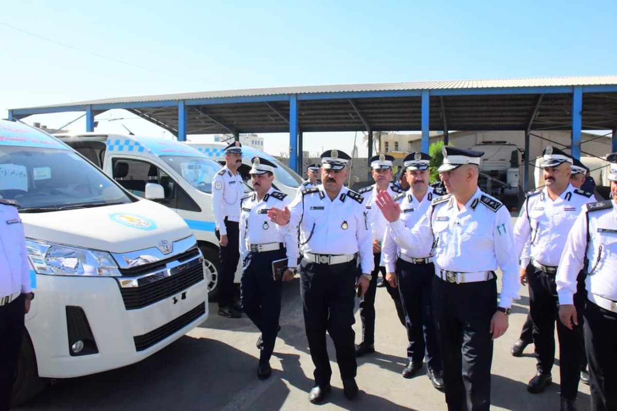 مدير المرور العام الفريق عدي سمير يأمر بتكريم احد المنتسبين